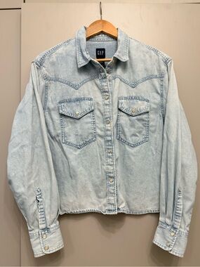 GAP Light Blue Washed Denim Western Shirt Size Large